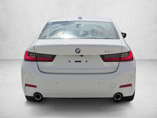 Alpine White 2024 BMW 330 i