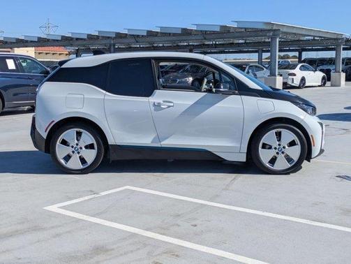 2015 BMW i3 Base w/Range Extender