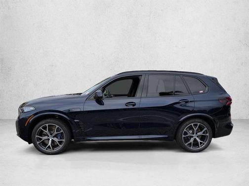 Tanzanite Blue II Metallic 2026 BMW X5 PHEV xDrive50e