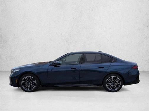 Phytonic Blue Metallic 2026 BMW 530 i