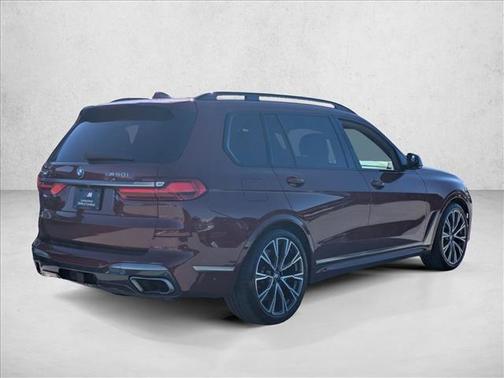 2021 BMW X7 M50i