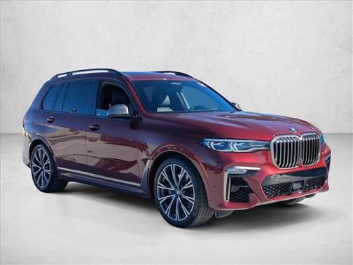 2021 BMW X7 M50i