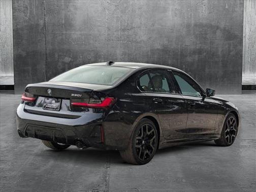 2025 BMW 330 i