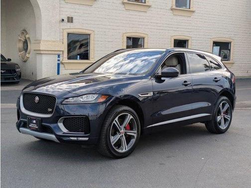 2018 Jaguar F-PACE S