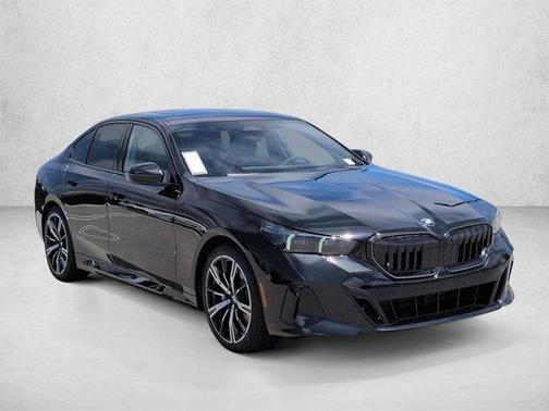 Black Sapphire Metallic 2026 BMW 530 i