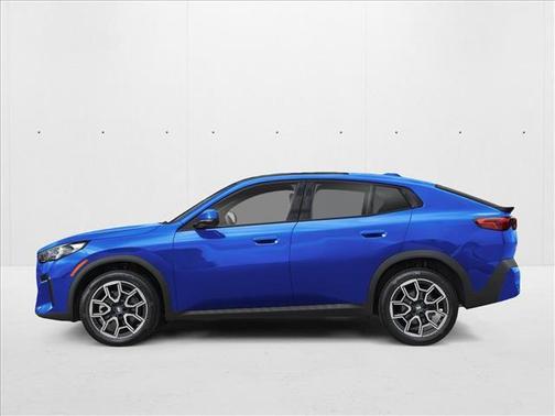 Portimao Blue Metallic 2026 BMW X2 xDrive28i