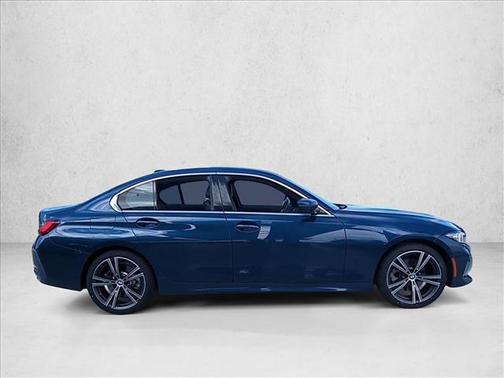 2024 BMW 330 i