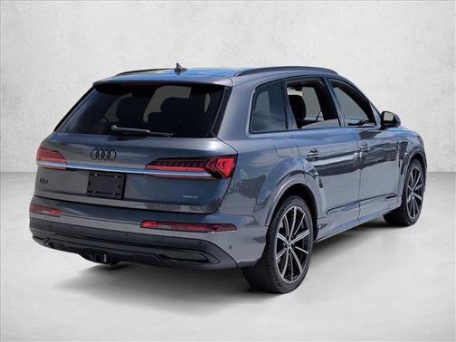 Samurai Gray Metallic 2021 Audi Q7 55 Premium Plus