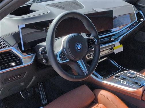 Manhattan Green Metallic 2026 BMW X5 PHEV xDrive50e