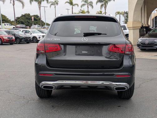 2022 Mercedes-Benz GLC 300 Base