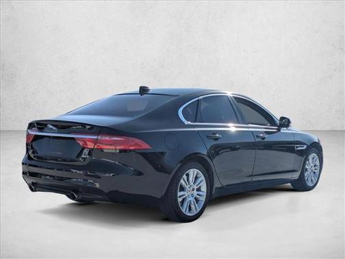 2016 Jaguar XF 35t Premium
