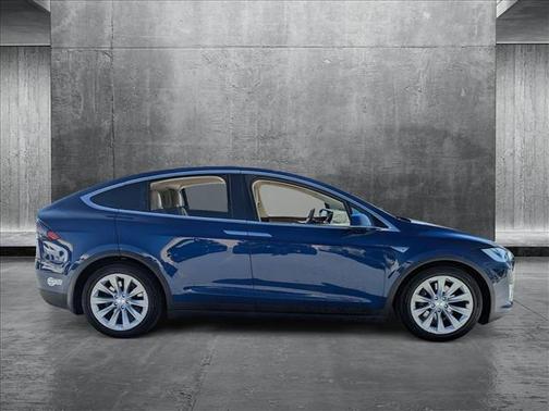 2016 Tesla Model X 90D