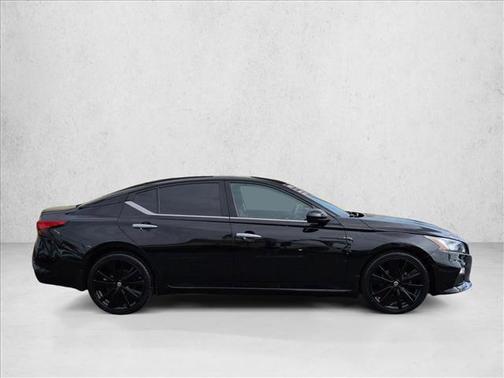 Black 2019 Nissan Altima 2.5 S