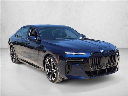 Tanzanite Blue II Metallic 2026 BMW i7 EDrive50