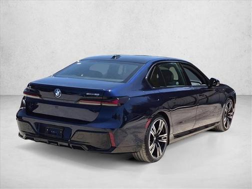 Tanzanite Blue II Metallic 2026 BMW i7 EDrive50