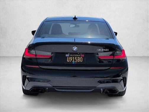 Black Sapphire Metallic 2020 BMW M340 i
