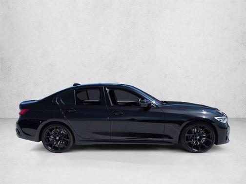 Black Sapphire Metallic 2020 BMW M340 i