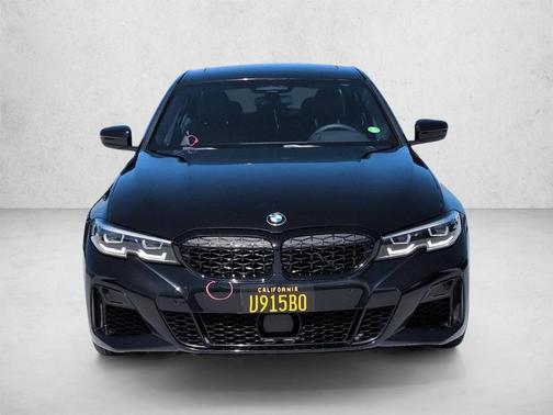 Black Sapphire Metallic 2020 BMW M340 i