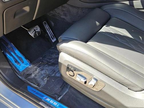 2026 BMW X7 M60i