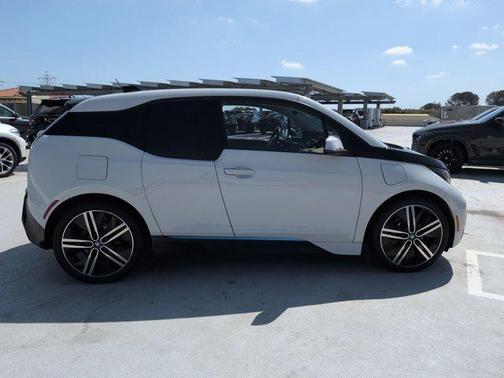 2014 BMW i3 Base w/Range Extender