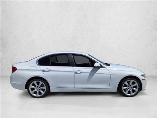 Alpine White 2015 BMW 320 i xDrive