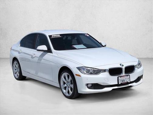 Alpine White 2015 BMW 320 i xDrive