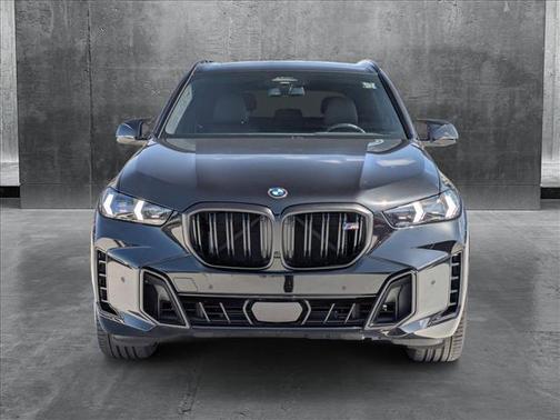 2024 BMW X5 M60i
