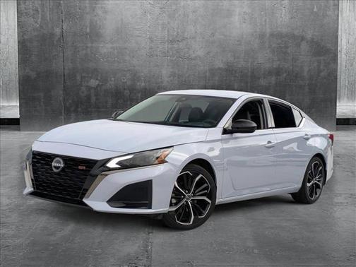 2023 Nissan Altima 2.5 SR