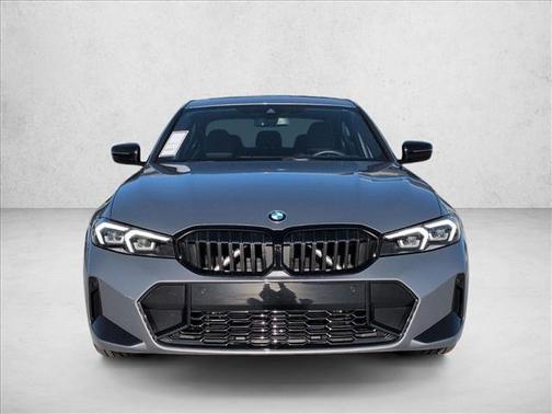 2025 BMW 330 i xDrive