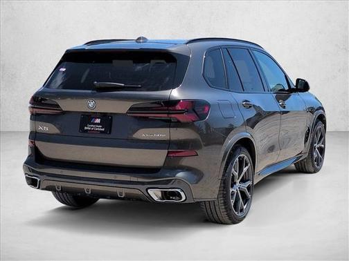 Manhattan Green Metallic 2026 BMW X5 PHEV xDrive50e