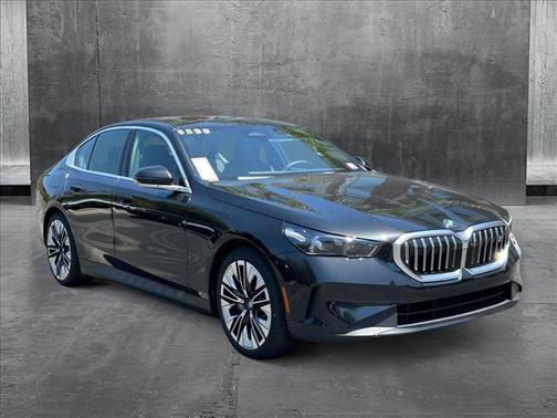 2025 BMW i5 eDrive40