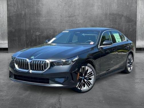 2025 BMW i5 eDrive40