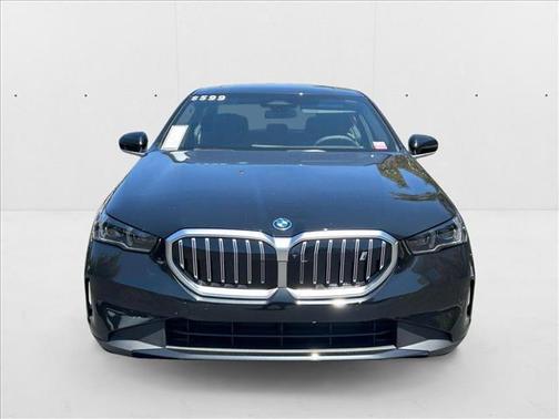2025 BMW i5 eDrive40