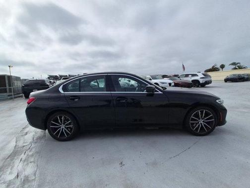 Jet Black 2020 BMW 330 i