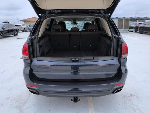 Imperial Blue Metallic 2016 BMW X5 eDrive xDrive40e