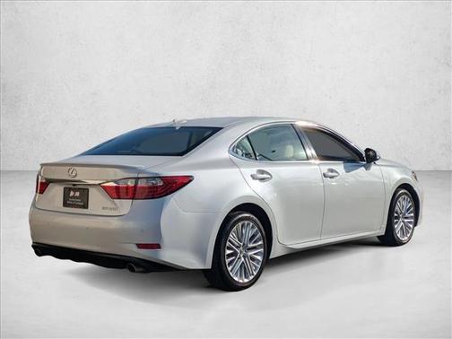 2015 Lexus ES 350 Crafted Line