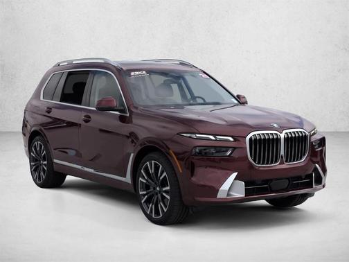 Aventurin Red Metallic 2025 BMW X7 xDrive40i