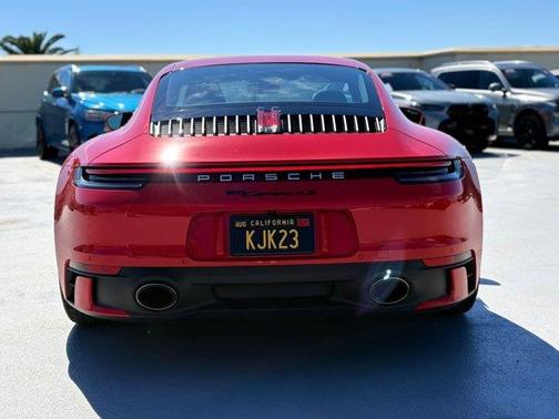 2023 Porsche 911 Carrera 4S