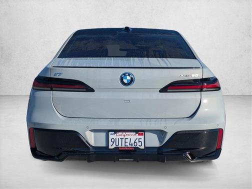 2025 BMW i7 xDrive60