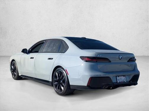 2025 BMW i7 xDrive60