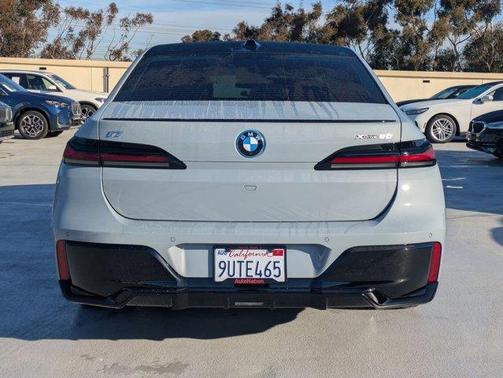 2025 BMW i7 xDrive60