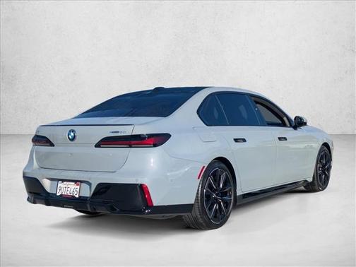 2025 BMW i7 xDrive60