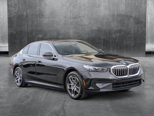 2024 BMW i5 eDrive40