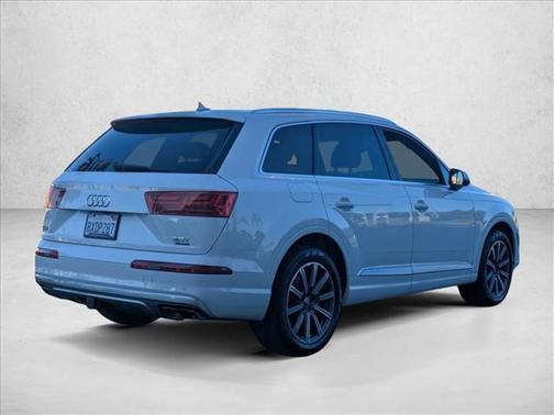 2018 Audi Q7 3.0T Premium Plus