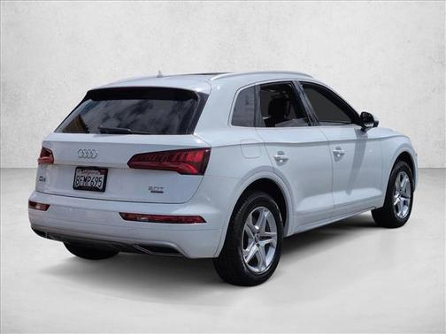 Ibis White 2018 Audi Q5 2.0T Tech Premium