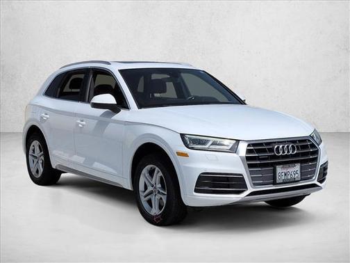 Ibis White 2018 Audi Q5 2.0T Tech Premium