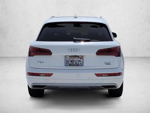 Ibis White 2018 Audi Q5 2.0T Tech Premium