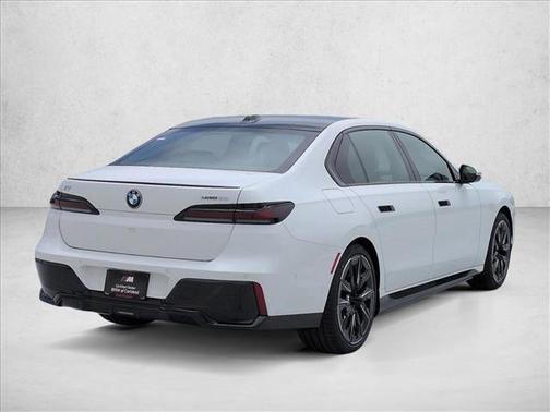 Alpine White 2026 BMW i7 EDrive50