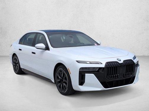 Alpine White 2026 BMW i7 EDrive50