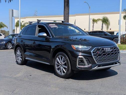 Mythos Black Metallic 2022 Audi SQ5 3.0T Premium Plus